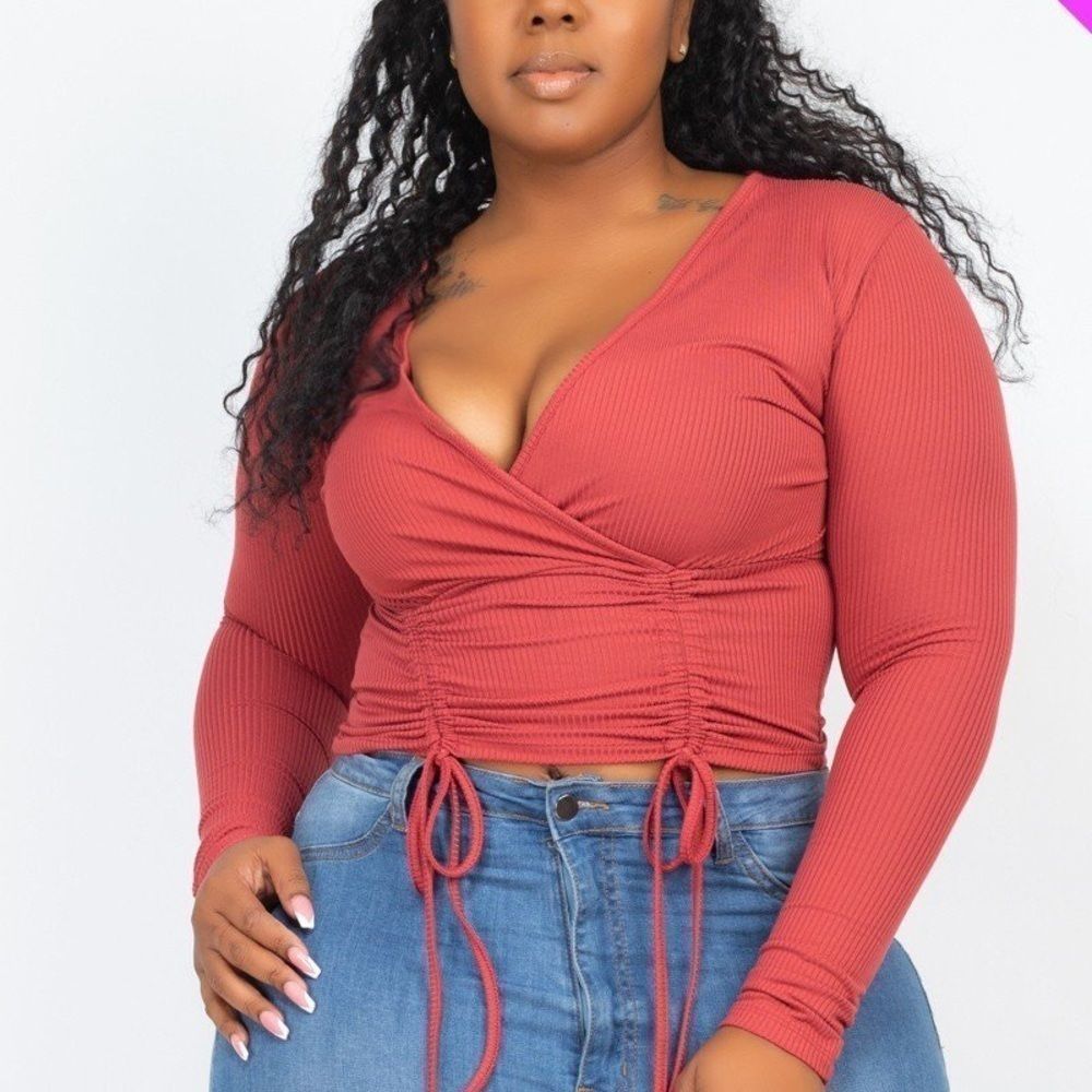 🔥Plus Size Shirred Crop Top